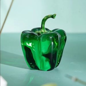 Glass crystal cayenne